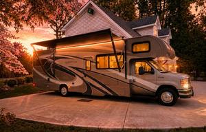 Tiffany Rose | Luxury Family Class C | Sleeps 7