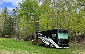 2016 Thor Motor Coach Palazzo 33.2