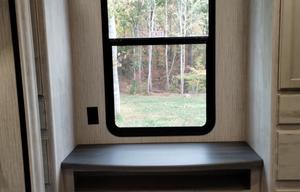 Kristin's River Camper RV rental photo 12