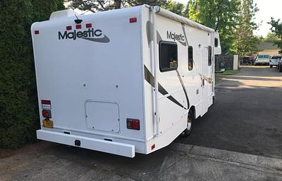 2013 Thor Motor Coach Majestic