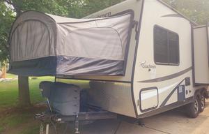 2018 Coachmen RV Freedom Express 22DSX