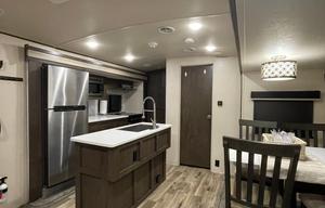 2019 Forest River RV Wildwood Heritage Glen LTZ 300BH RV rental photo 3