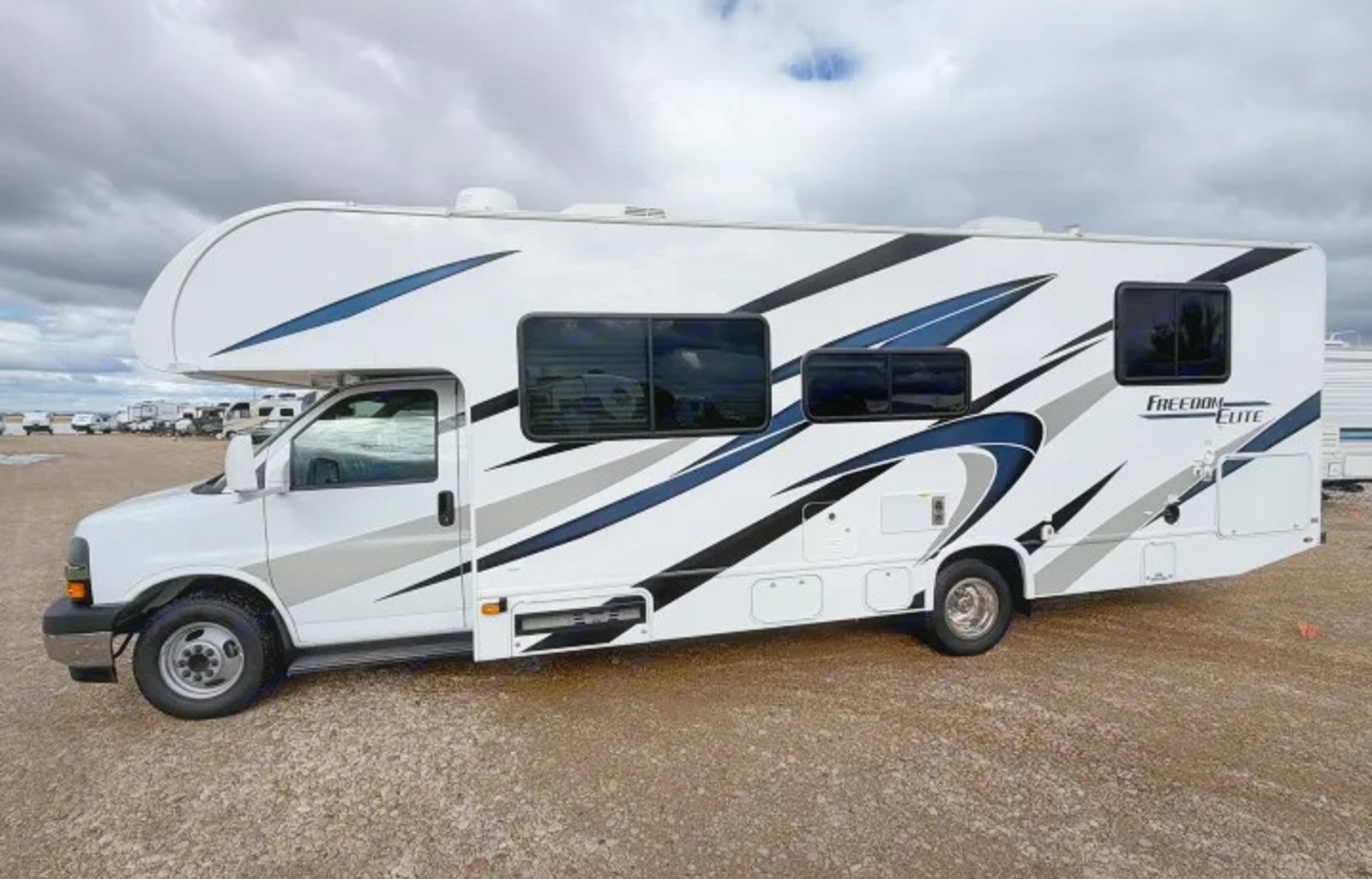 Thor Freedom Elite 28AE #205 Family Adventure RV