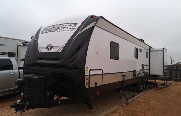 2019 Radiance R-32BH