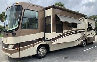 2007 Holiday Rambler Neptune 37 PBQ RV rental photo 2