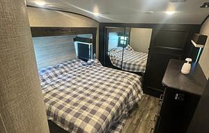 2022 Jayco Eagle 355MBQS luxury fifth wheel!