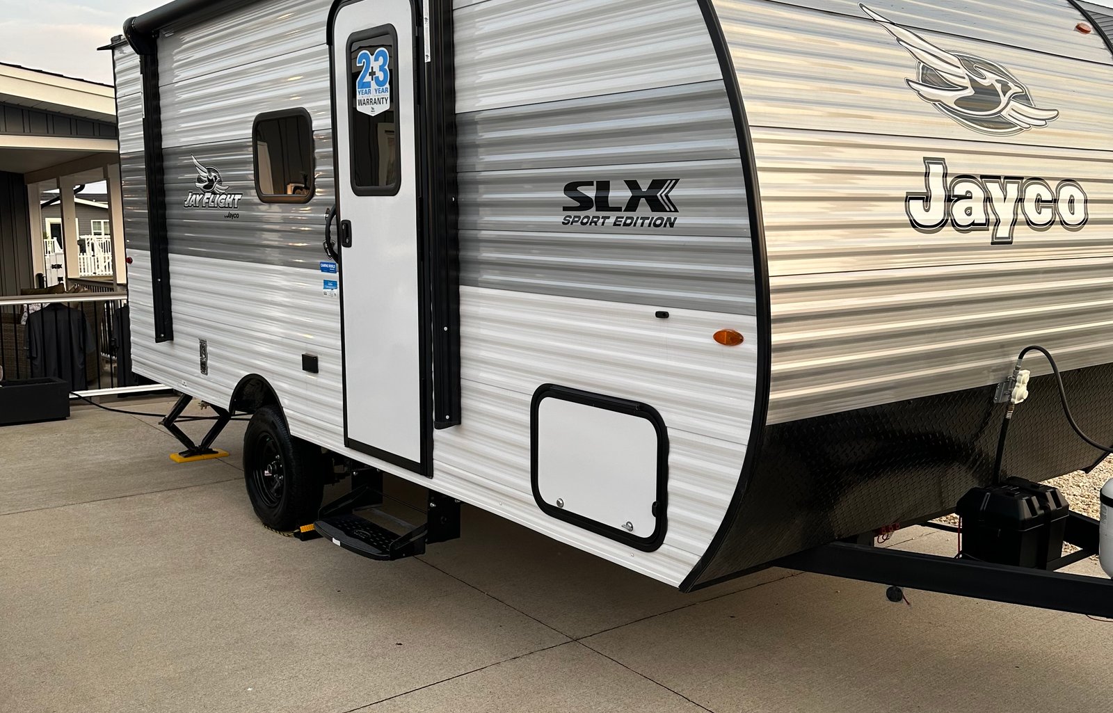 OPEN ROAD RENTALS NEW JAY FLIGHT SLX 170BH