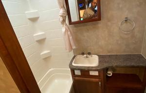 2010 Jayco Jay Feather EXP 213 (Very clean camper)