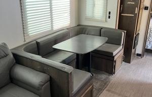 2021 Passport Queen Master, Double corner bunks