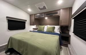 Ray-Berg Adventure: Cougar Sport Platinum 2700BH