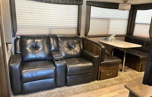 2018 Dutchmen RV Astoria 3123BHF