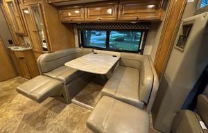 2018 Thor Motor Coach Siesta Sprinter 24SJ RV rental photo 9