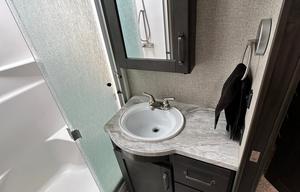 Brand New Glamping 5th Wheel- No Towing Necessary