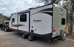 Couples Dream! 2019 Keystone Passport with extras!