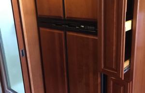 2004 Fleetwood RV Revolution LE 40E