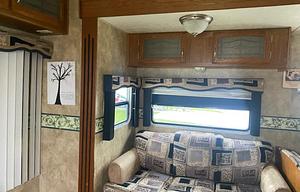 2007 Denali 28RLBS-M5 RV rental photo 13