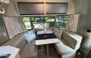 The silver bullet -EZtow, sleeps4, couples retreat