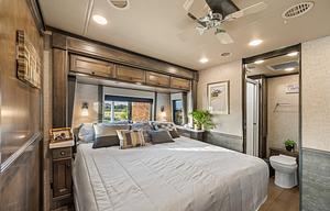 Luxury Class A W/Bunks 1.5 Baths Washer/Dryer