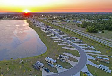 Encore Tranquility Lakes