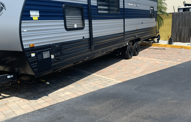 2021 Forest River RV Cherokee Grey Wolf 27RR RV rental photo 1