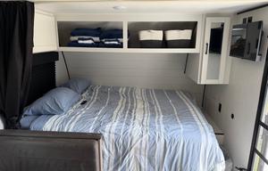 Cozy 2026 Jayco Jayflight SLX, amazing camper!