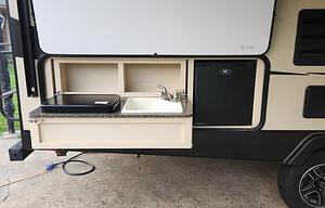 2017 Winnebago Minnie 2455 BHS