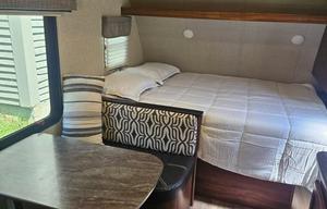 20 ft VERY CUTE MALLARD CAMPER - SUV TOWABLE