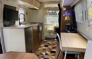 Airstream in 2 colors! Stand out!