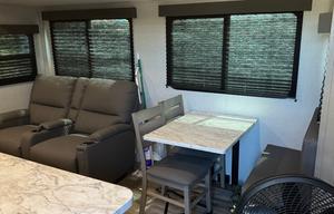 “Big Kahuna” Easy Family Camping