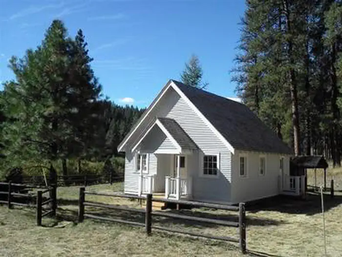 Sunshine Guard Station