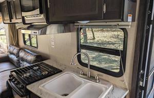 2017 Dutchmen RV Kodiak Ultra Lite 186E
