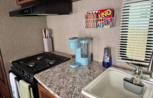2017 Keystone RV Passport 239ML Express RV rental photo 6