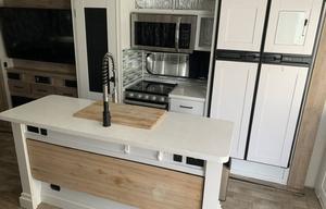 2021 Arcadia 3660RL-Fifth Wheel