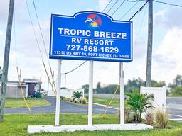 Tropic Breeze RV Park