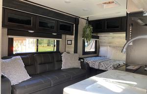 2021 Jayco Jay Feather Micro 166FBS RV rental photo 4
