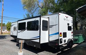 Hotel on wheels