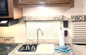 Get Out of Town!  2016 Jayco Jay Flight SLX 264BHW