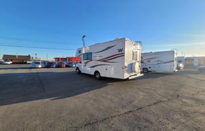 HECKLES - 2013 Winnebago Chalet Series M-24VR