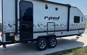 Intimate Camper for Lovers!