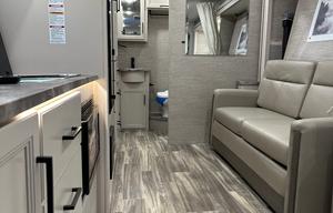 Beyond Easy to Drive 25 Ft Class A