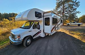 2023 Thor Motor Coach Four Winds 27R