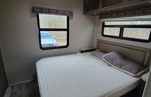 "Apollo" The Family Friendly Redhawk (sleeps 8)