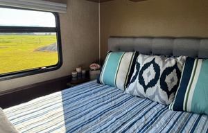 Glacier Bunkhouse