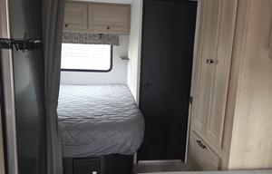 2027 Forest River RV Sunseeker LE 2350LE Chevy RV rental photo 4