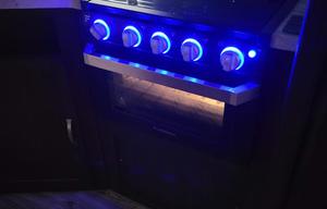 MoJo's 2019 Summerland Sleeps 10