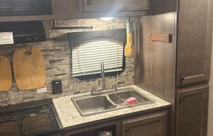 2021 Sunset Park RV Sun-Lite 23RB