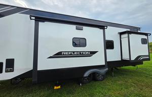 The Rolling Retreat | Luxury, Comfort & Adventure