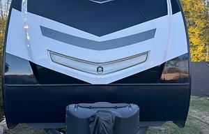 2022 Cruiser Embrace EL252 RV rental photo 1