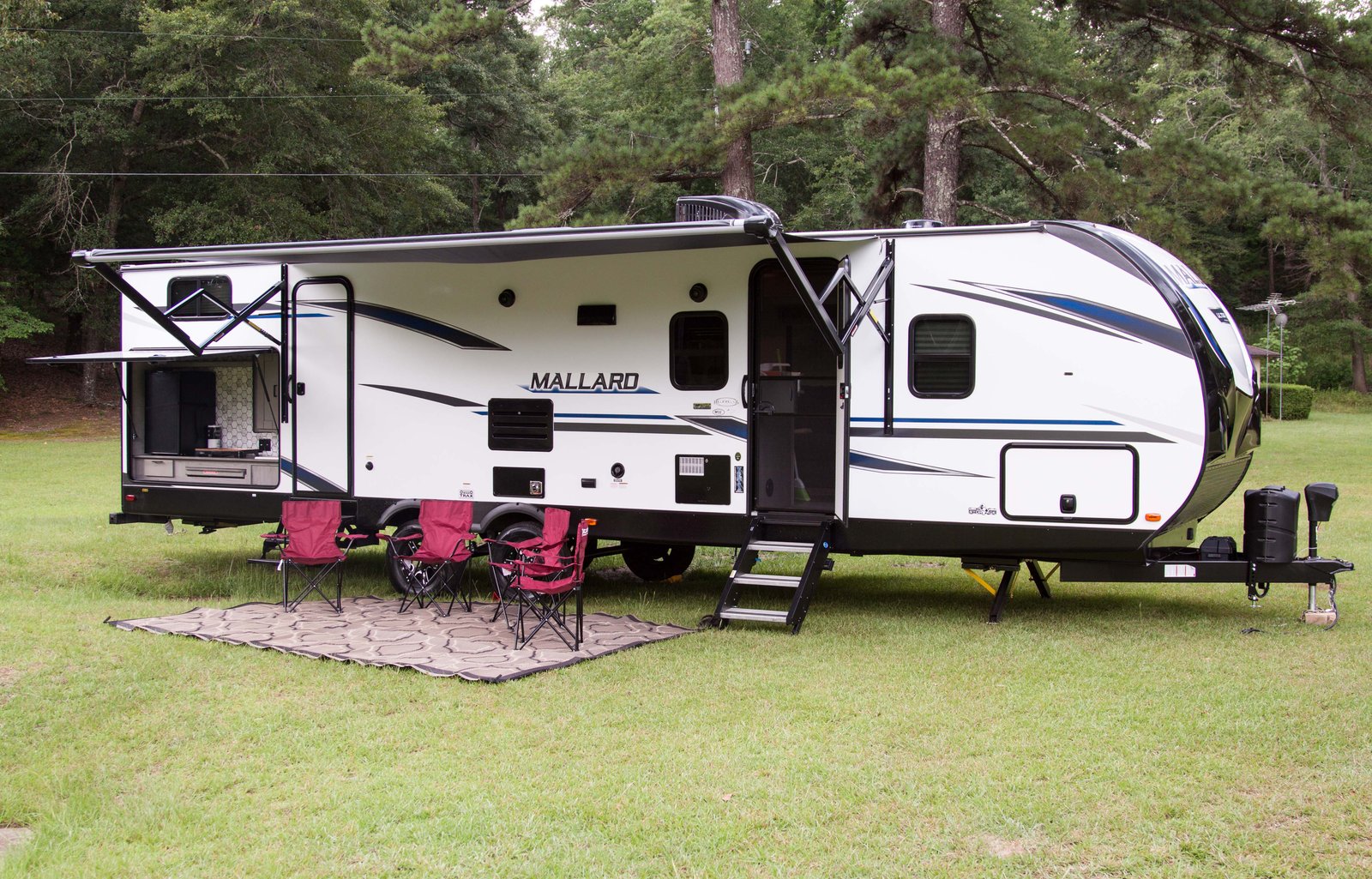 Outdoor Kitchen & Bunk Room! Sleeps 8+