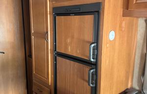 2013 Thor Motor Coach Four Winds 23U RV rental photo 11